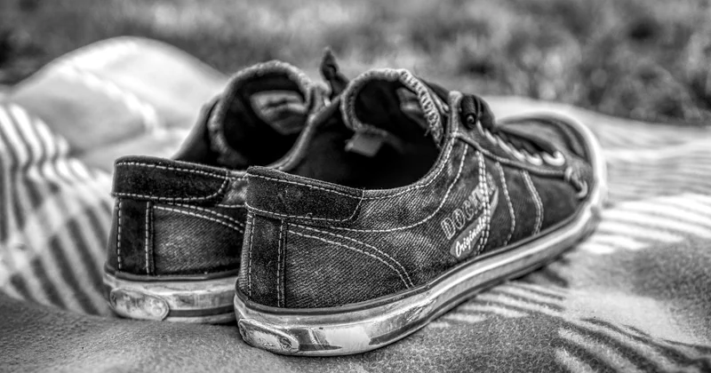 Comment ranger ses chaussures pour gagner de la place : les gisements que personne n'utilise